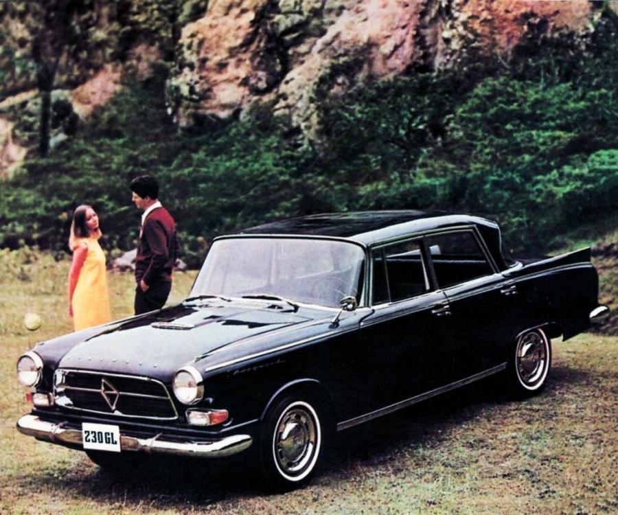  Borgward 230 GL Pullman 1965 года  (фото 1 из 4)